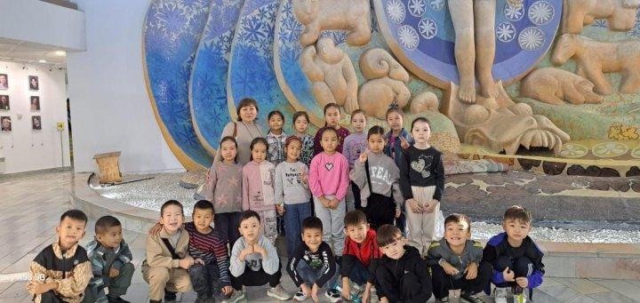 Абай театры