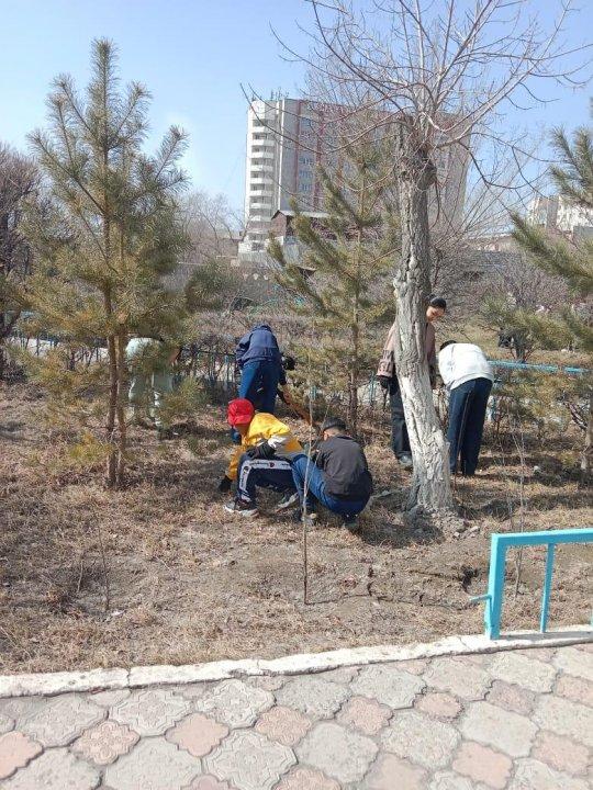 4- сәуір күні 3-10 сыныптар арасында мектепішілік “Таза аула, таза мектеп” экологиялық акциясы ұйымдастырылды. Акцияға қатысқан оқушылар мен сынып жетекшілерге алғыс білдіреміз!
