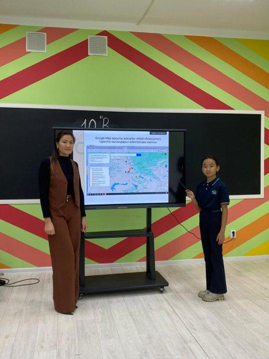 2-7 сынып "Зерде" республикалық ғылыми жобалар байқауының қалалық кезеңінен Мырзағалиева Еркенұр   жүлделі 🥇орын алды.  Жетекшісі: Отарова Д. А.  Құттықтаймыз!👏👏👏🏻