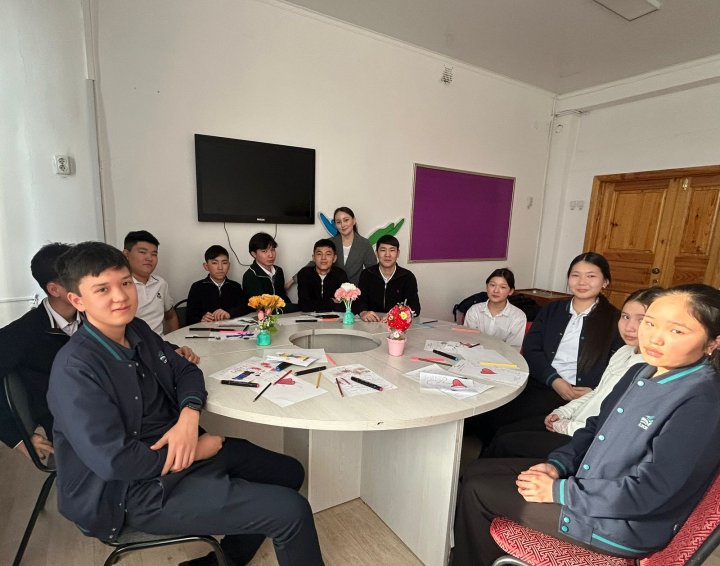 «Біз жаңа ортадамыз» тақырыбында мектебімізге жаңадан келген оқушыларға арналған психологиялық тренинг өтті.